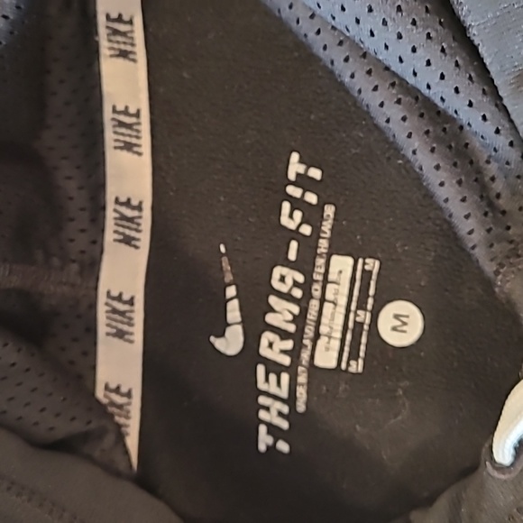 Nike Hoodie - Picture 2 of 4